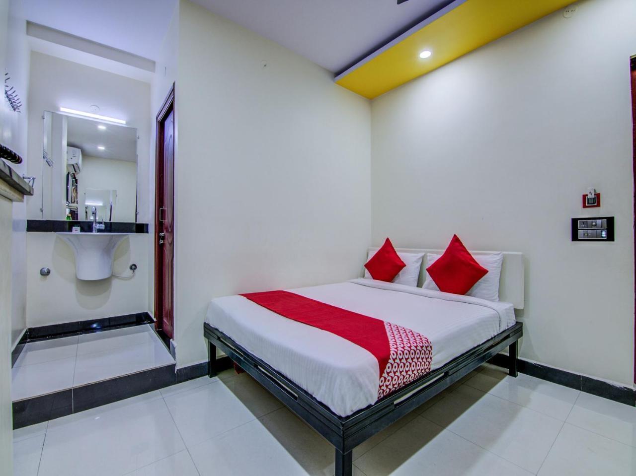 Oyo 5362 Hotel Spar Grand Visákhapatnam Kültér fotó